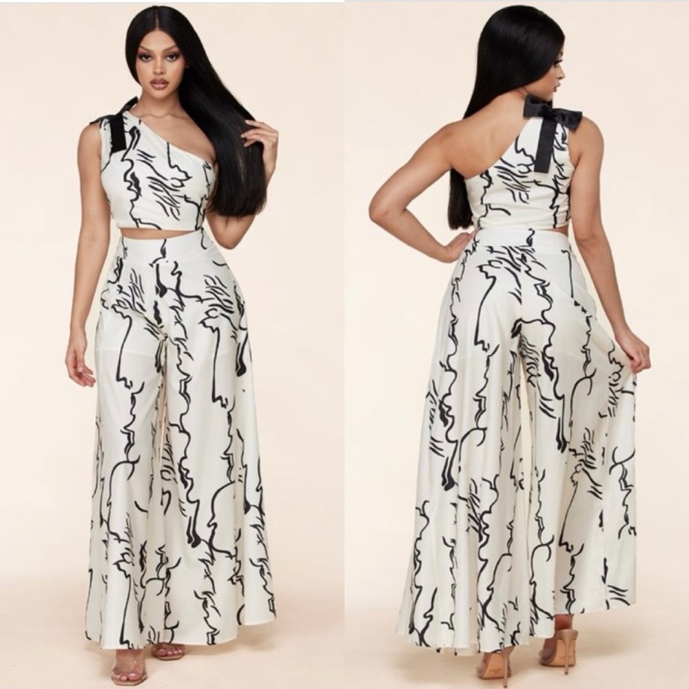 Black & White Abstract Line Matching Set | Wide Leg Pant + Asymmetrical Crop Top